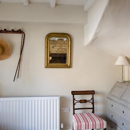 Gleneda Cottage - A Renovated, Traditional Cotswold Cottage Full Of Charm With Fireplace And Garden Bourton on the Hill Eksteriør billede