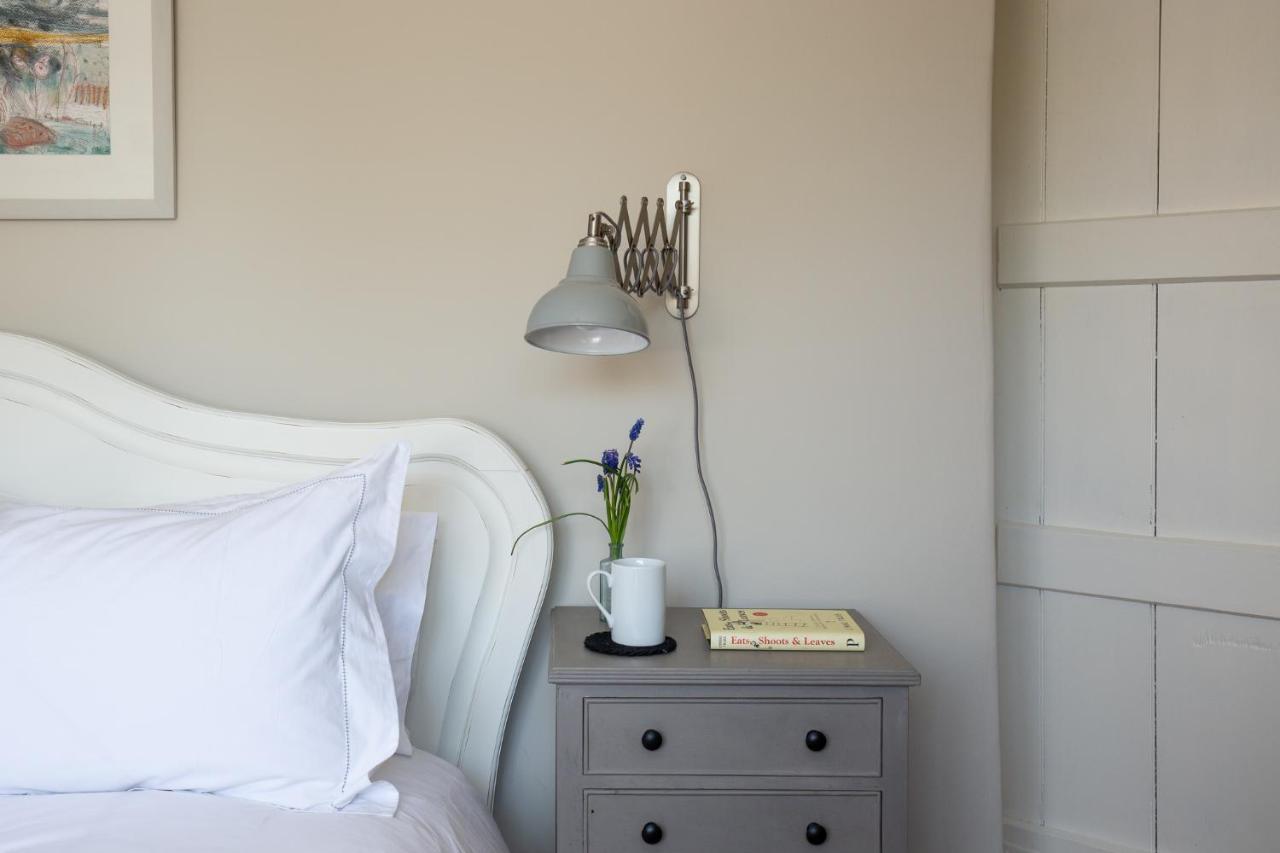 Gleneda Cottage - A Renovated, Traditional Cotswold Cottage Full Of Charm With Fireplace And Garden Bourton on the Hill Eksteriør billede
